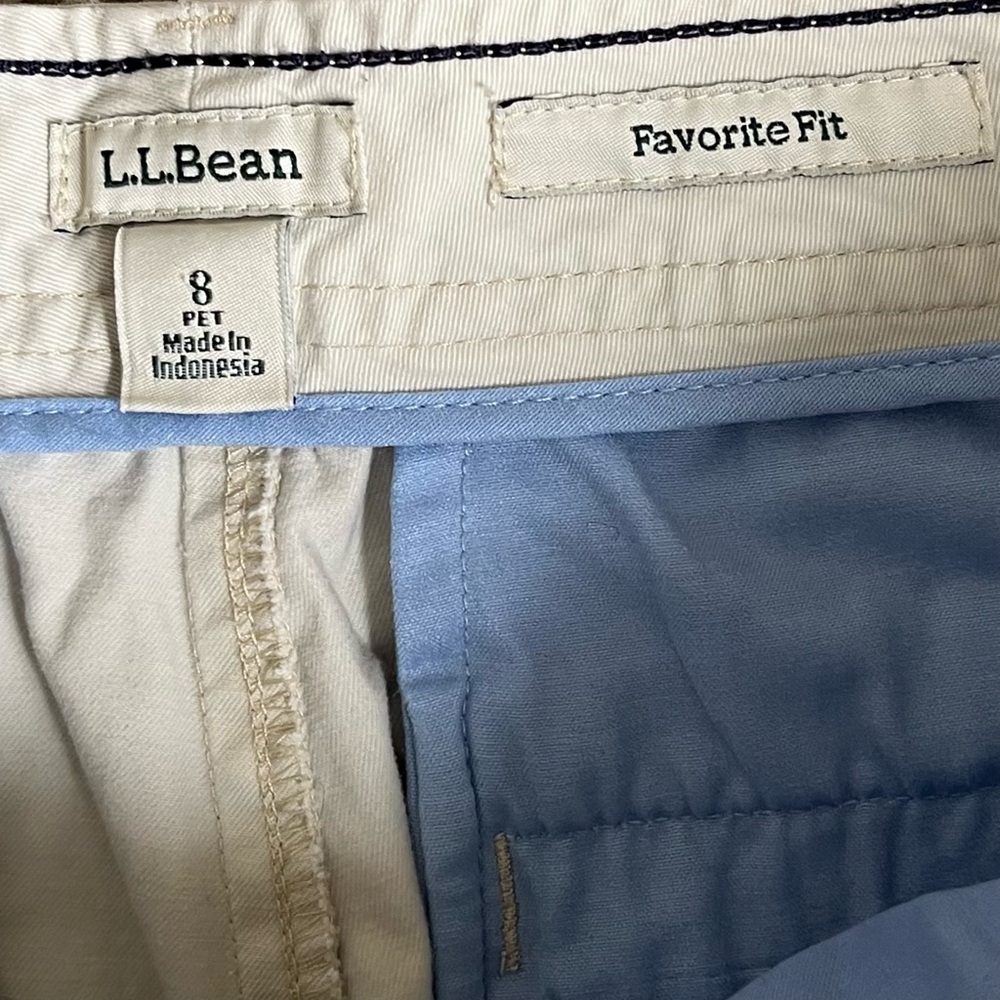 LL Bean Favorite Fit Pants - Picture 4 of 5